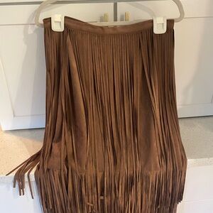 Fringed skirt with back zipper